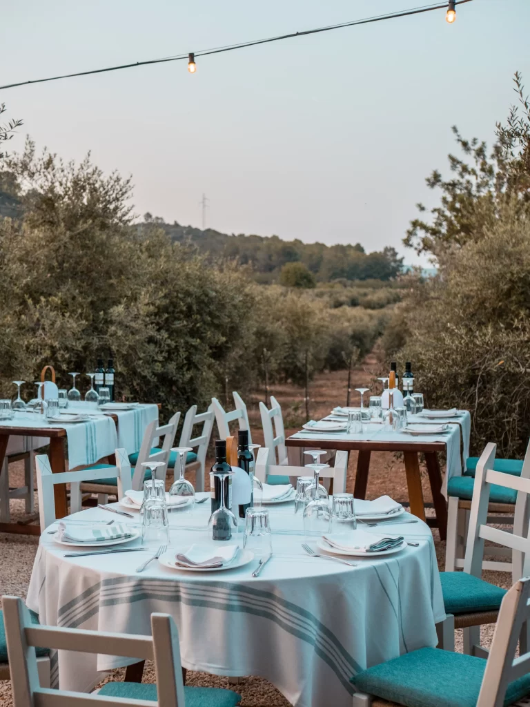 Decoration of tables on the outdoor terrace